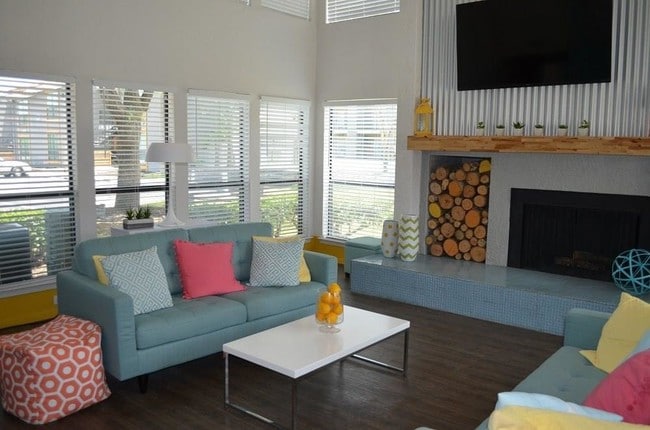 Foto del edificio - 4299 Pleasant Run Rd