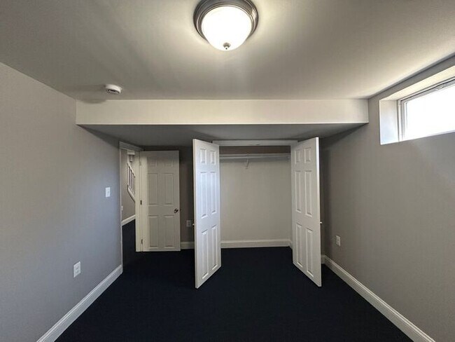 Photo - 4 Bedroom Semi-Detached Townhome