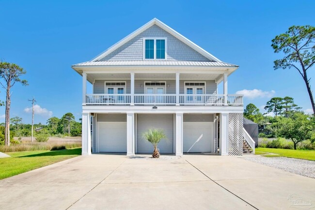 Building Photo - 16262 Tarpon Dr