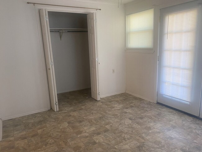 Foto del edificio - Gorgeous 3 bedroom 2 bath home near Marcy ...