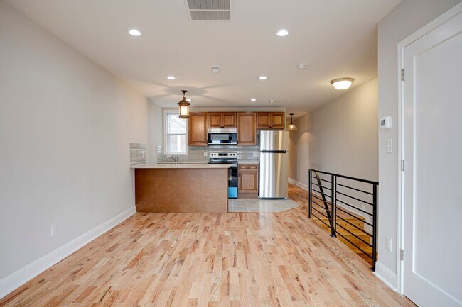 Foto del edificio - 639 N 52nd Street