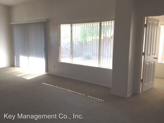 Foto del edificio - 3 br, 2 bath House - 9501 W. Kingman St.