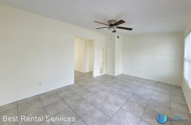 Foto del edificio - 2 br, 1 bath House - 4177 Highland Loop