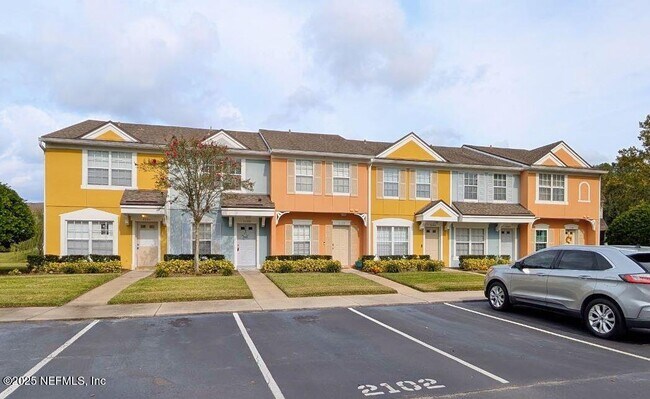 Foto del edificio - 12311 Kensington Lakes Dr