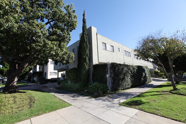 Building Photo - 1204 California Ave
