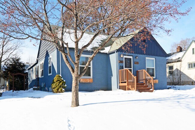 Building Photo - 5716 Nicollet Ave