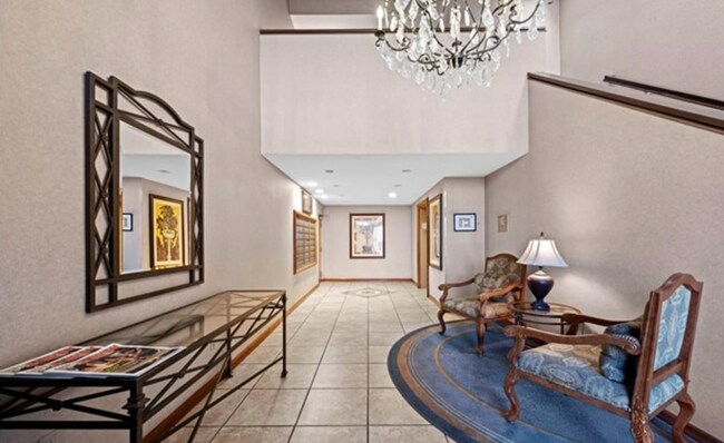 Foto del edificio - 8515 Falmouth Ave