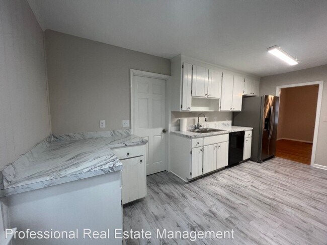 Foto del edificio - 4 br, 3 bath House - 5 Dunwoody Circle