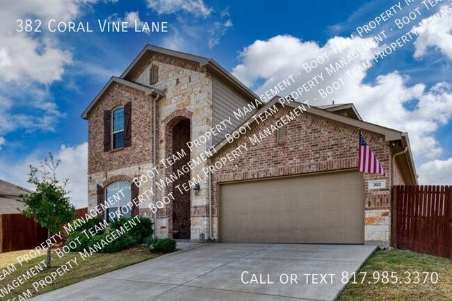 Building Photo - Large Two Story home with 4 bedroom and me...