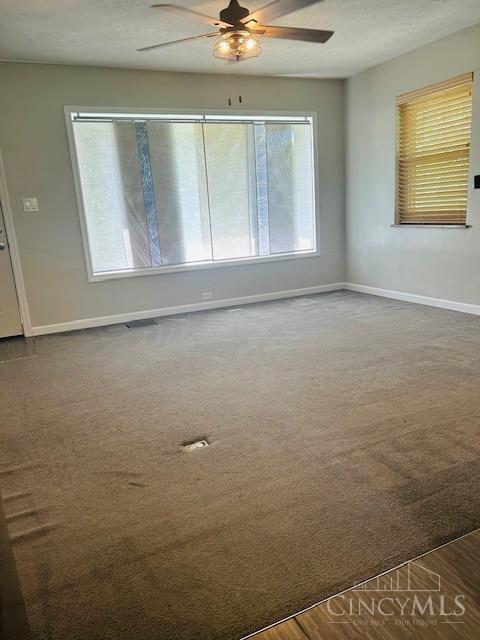 Foto del edificio - 1646 Raglan St