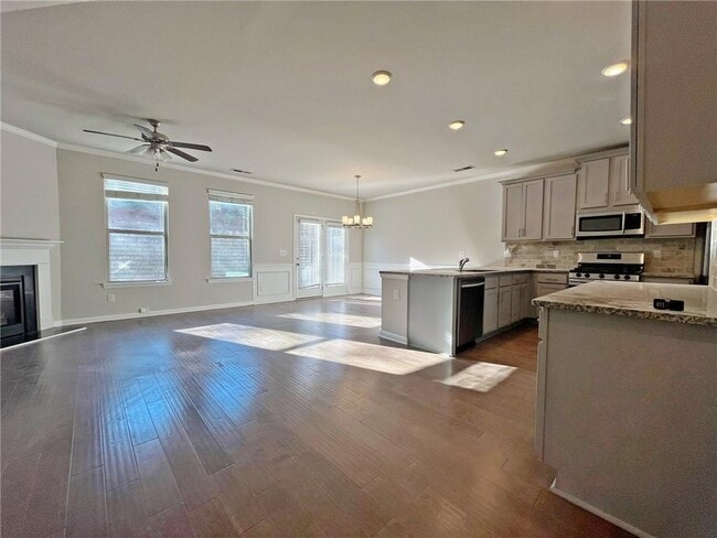 Building Photo - 2734 Shetley Creek Dr