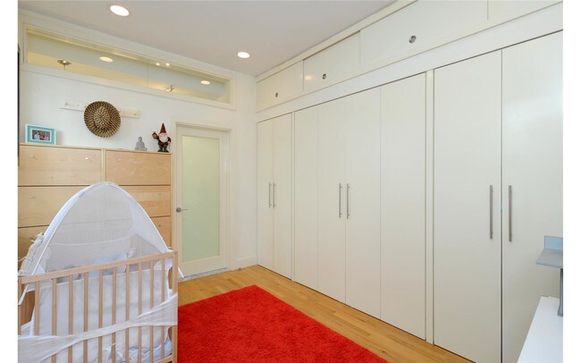 Foto del edificio - 105 W 77th St
