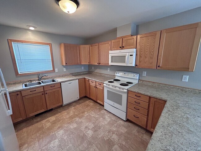 Foto del edificio - 545 4th Ave SW