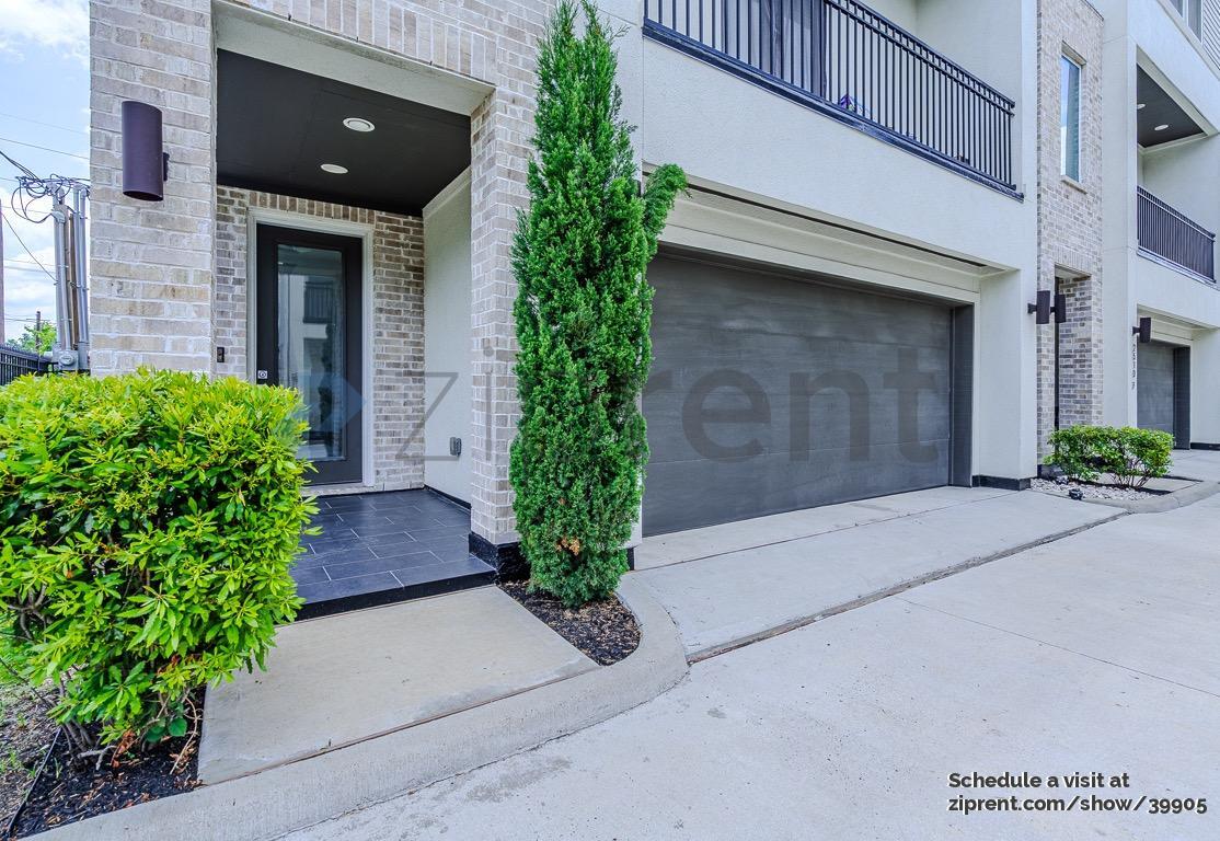 Primary Photo - 2510 Tuam St