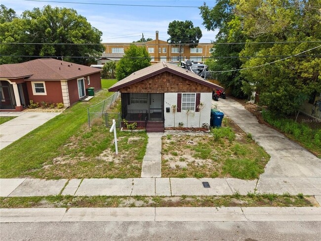Building Photo - 1605 E 29th Ave