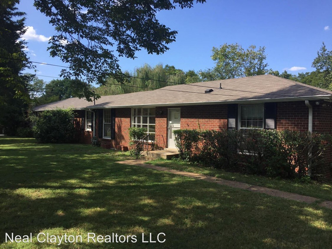 Primary Photo - 2 br, 1.5 bath House - 2328 Castleman Dr