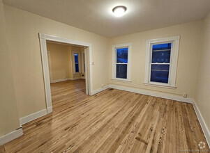 Building Photo - 149 S Cliff St