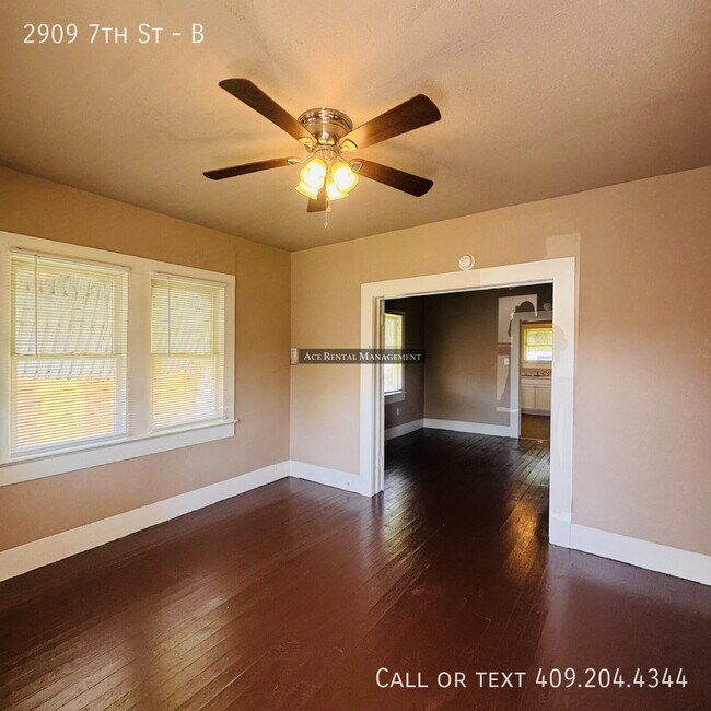 Foto del edificio - 2909 7th St