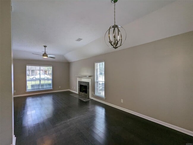 Building Photo - 6513 Sweet Gum Dr