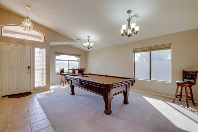 Foto del edificio - 3830 E Thornton Ave