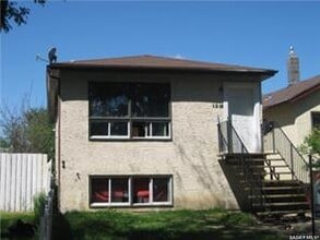 Building Photo - 1218 Garnet St