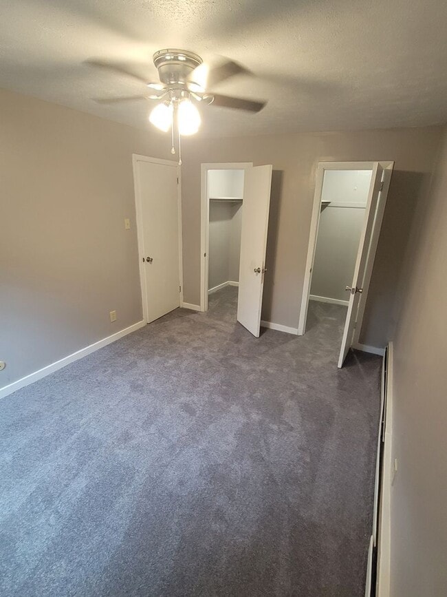 Interior Photo - White Oak Apartments