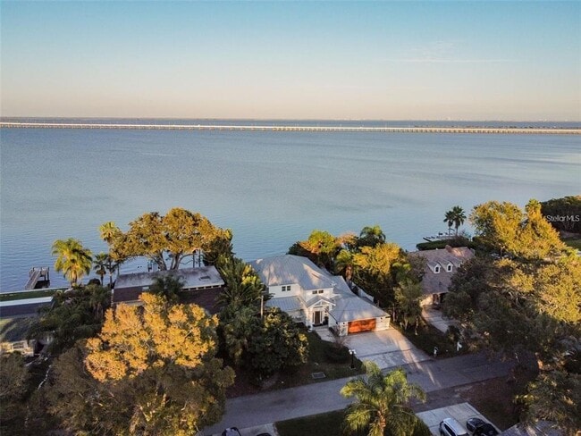 Foto del edificio - 1828 Sunrise Blvd