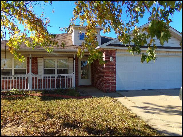 Building Photo - 909 Yarrow Dr