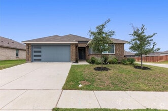 Building Photo - 1533 Frst Pk Dr