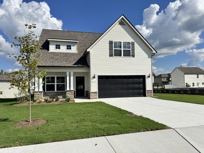 Building Photo - 119 Millet St