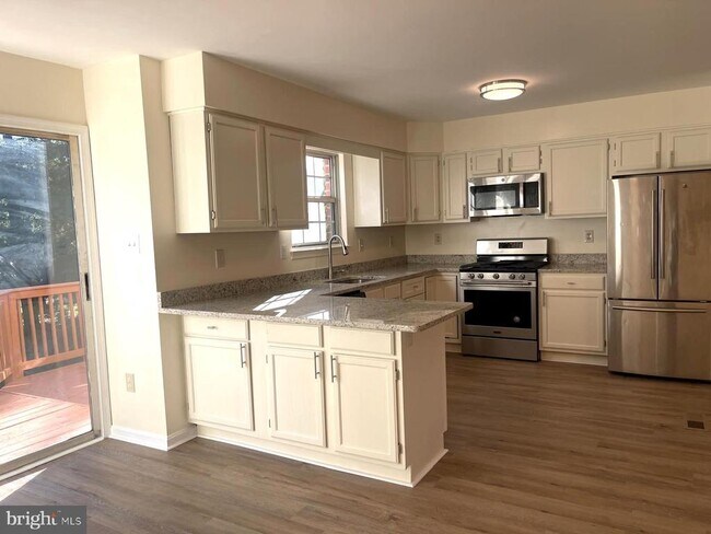 Foto del edificio - 46633 Spectrum Way