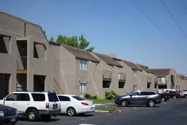 Cedar Ridge Apartments Sacramento Ca