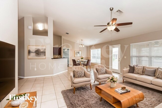 Building Photo - 414 Willowbrook Dr