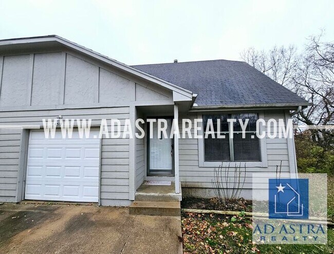 Foto del edificio - Beautiful Updated Duplex in Grandview-Available NOW!!