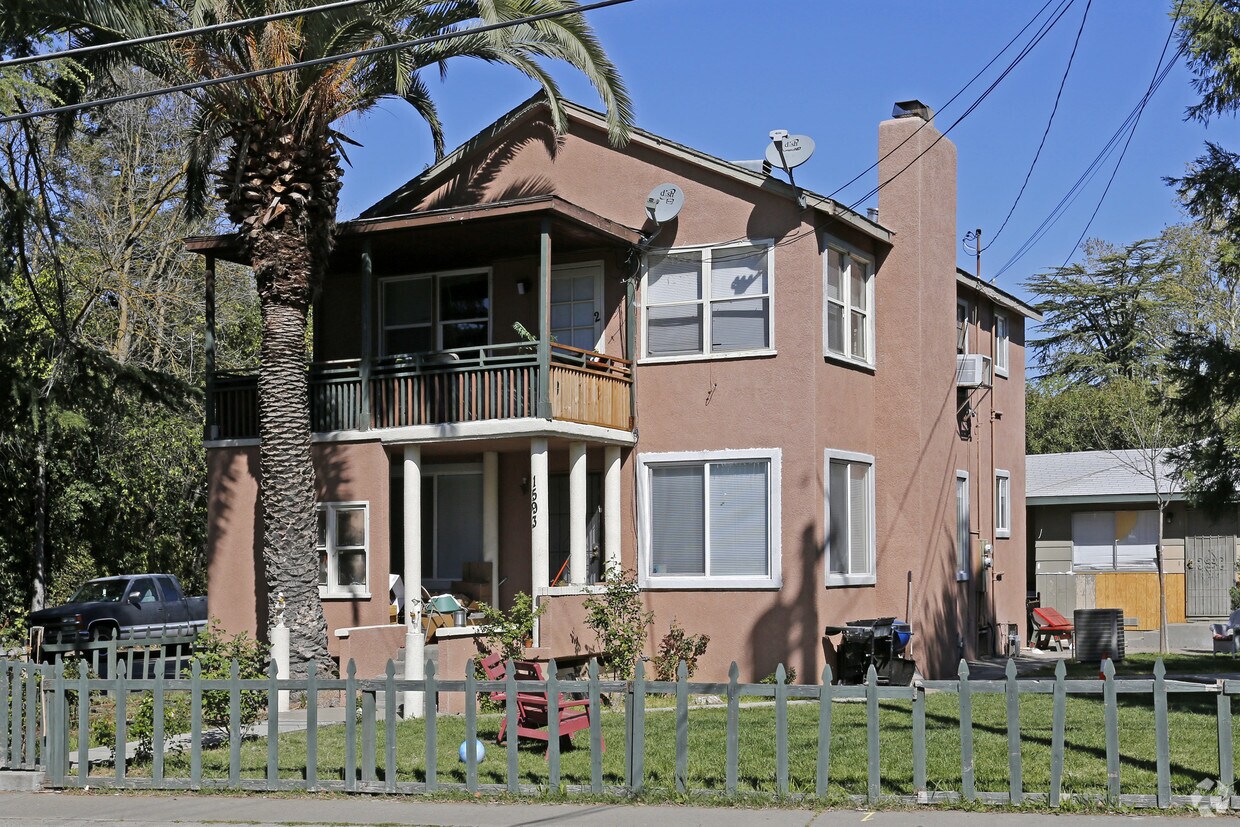 Primary Photo - 1593 Arcade Blvd