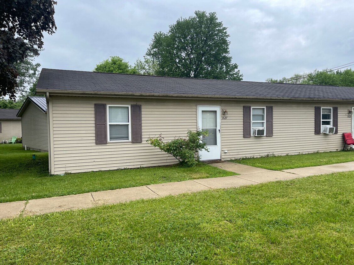 Foto principal - 1427-1429 Aster Street