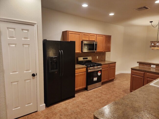 Foto del edificio - 4519 Woodspring Glen Ln