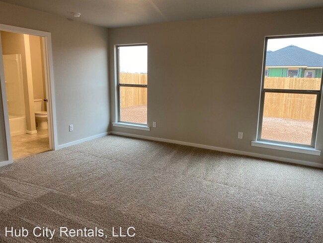Building Photo - 3 br, 2 bath House - 13803 Avenue S
