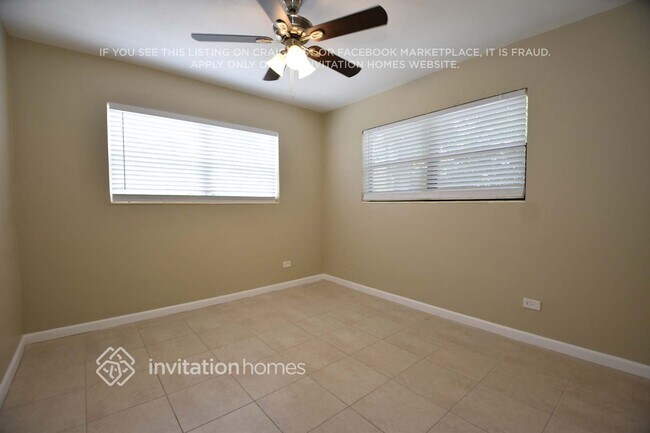 Foto del edificio - 1748 NE 158th St