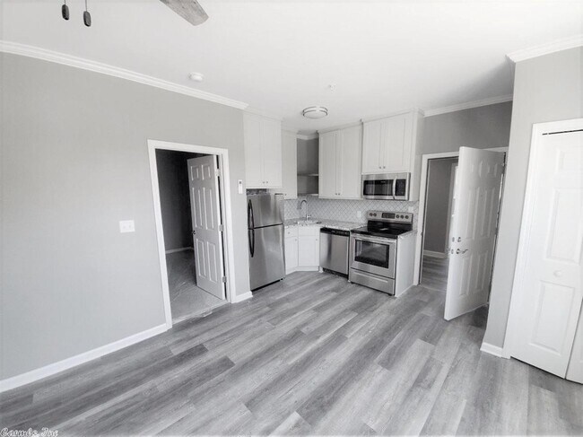 Foto del edificio - 1214 W 6th St