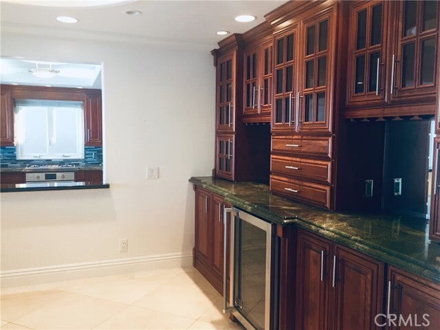 Building Photo - 3324 Via Lido