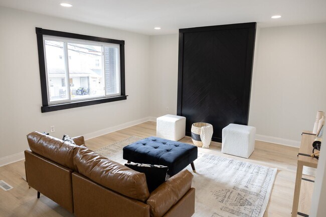 Foto del edificio - 3 bed 1 bath - completely updated in Green...