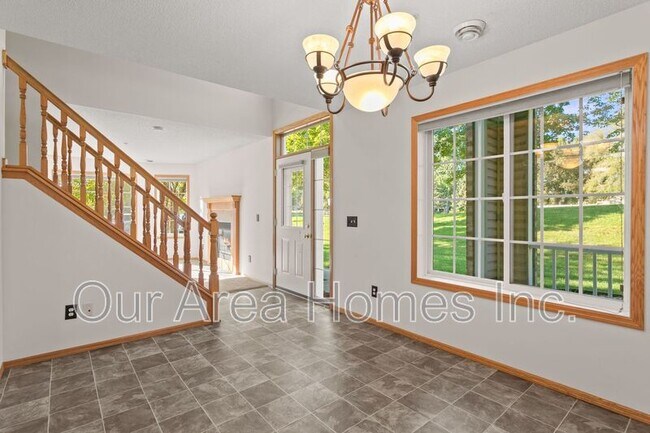 Foto del edificio - 5646 100th Ln N