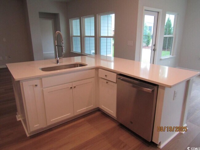 Building Photo - 1513 SeaChase Way