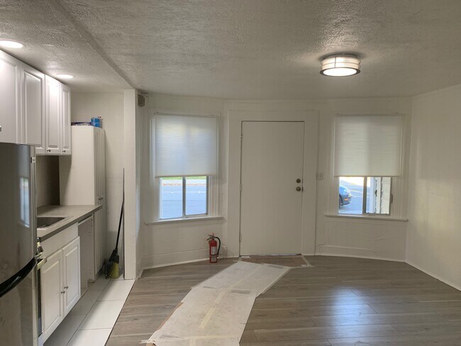 Kitchen and living room area - 3092 King St