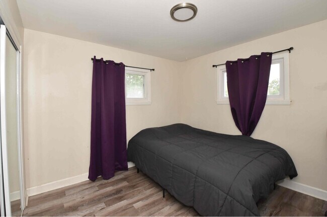 Foto del edificio - 5070 N 60th St