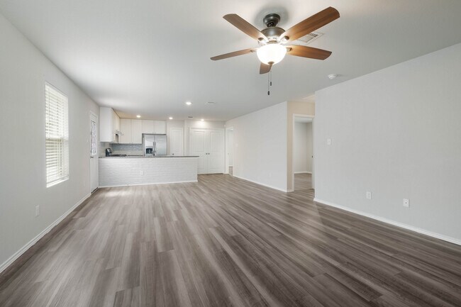 Building Photo - 4754 Republic View