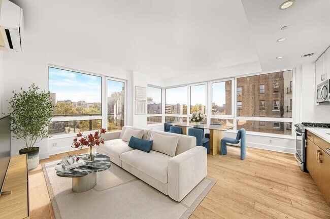 Foto del edificio - 401 Rutland Rd