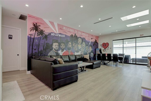 Foto del edificio - 2743 N Keystone St
