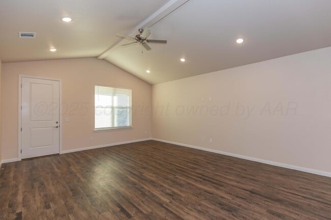 Building Photo - 7600 Beck Dr